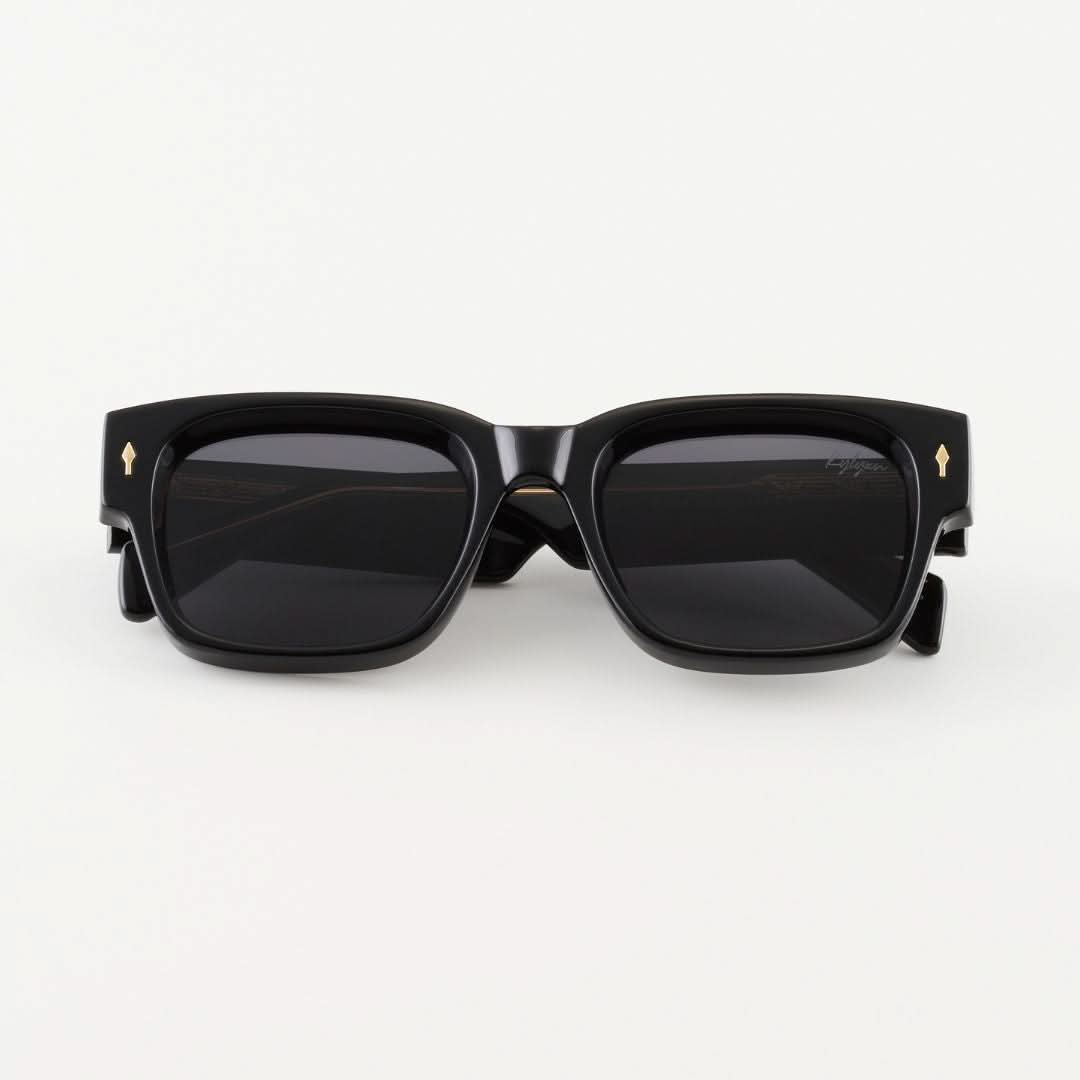 Mia Black Sonnenbrillen