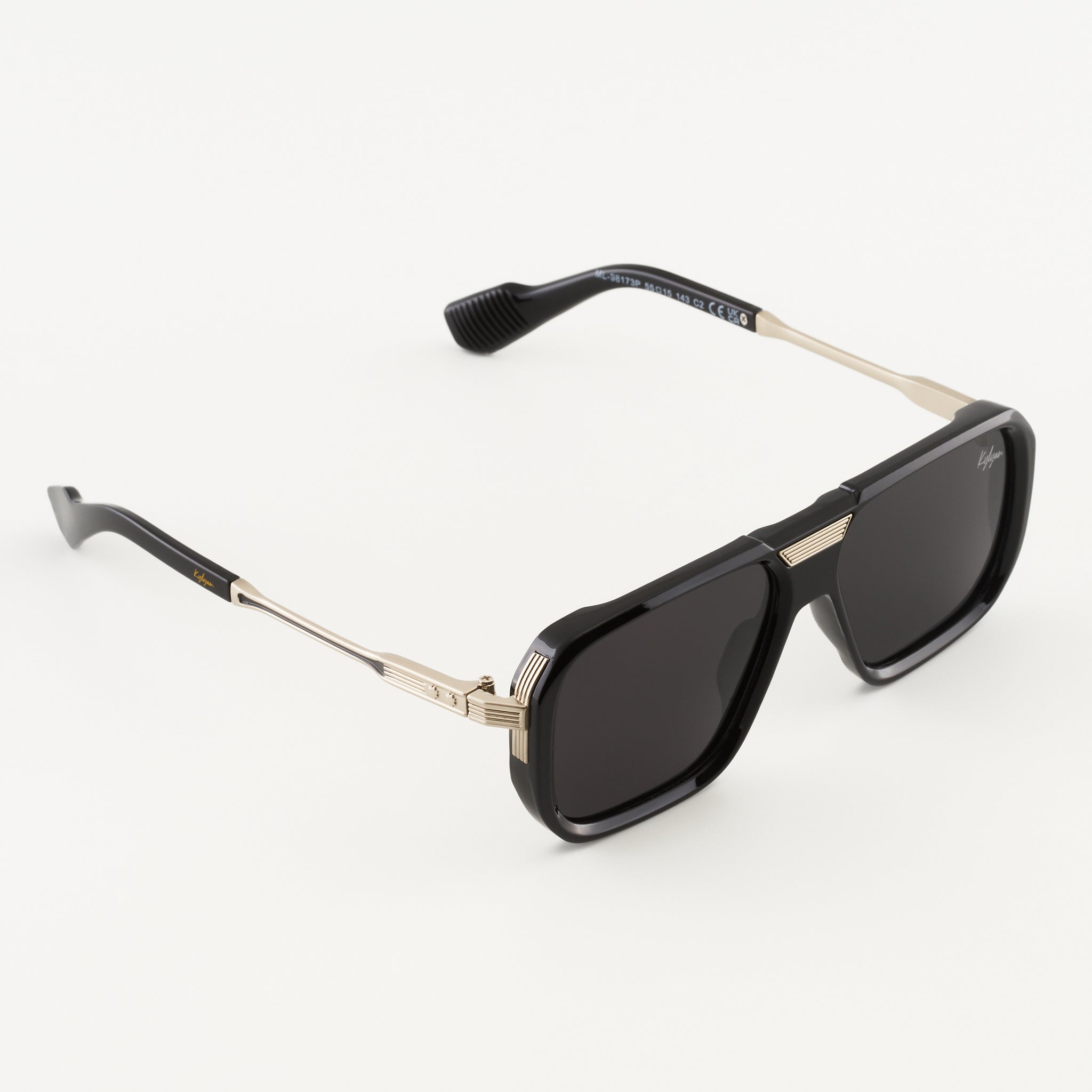 Jonas Black Слънчеви очила