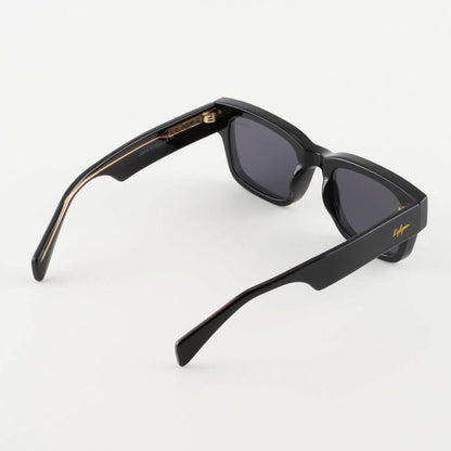 Mia Black Sonnenbrillen